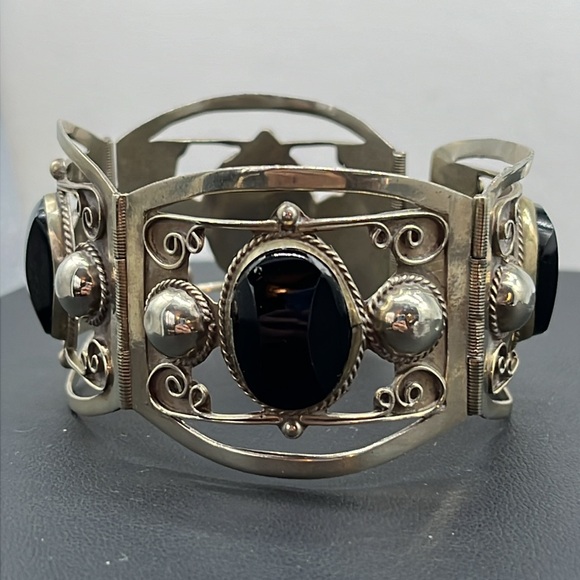 Vintage Taxco Mexico sterling silver bracelet, approx 6.25 inches, 32 grams - Picture 12 of 14